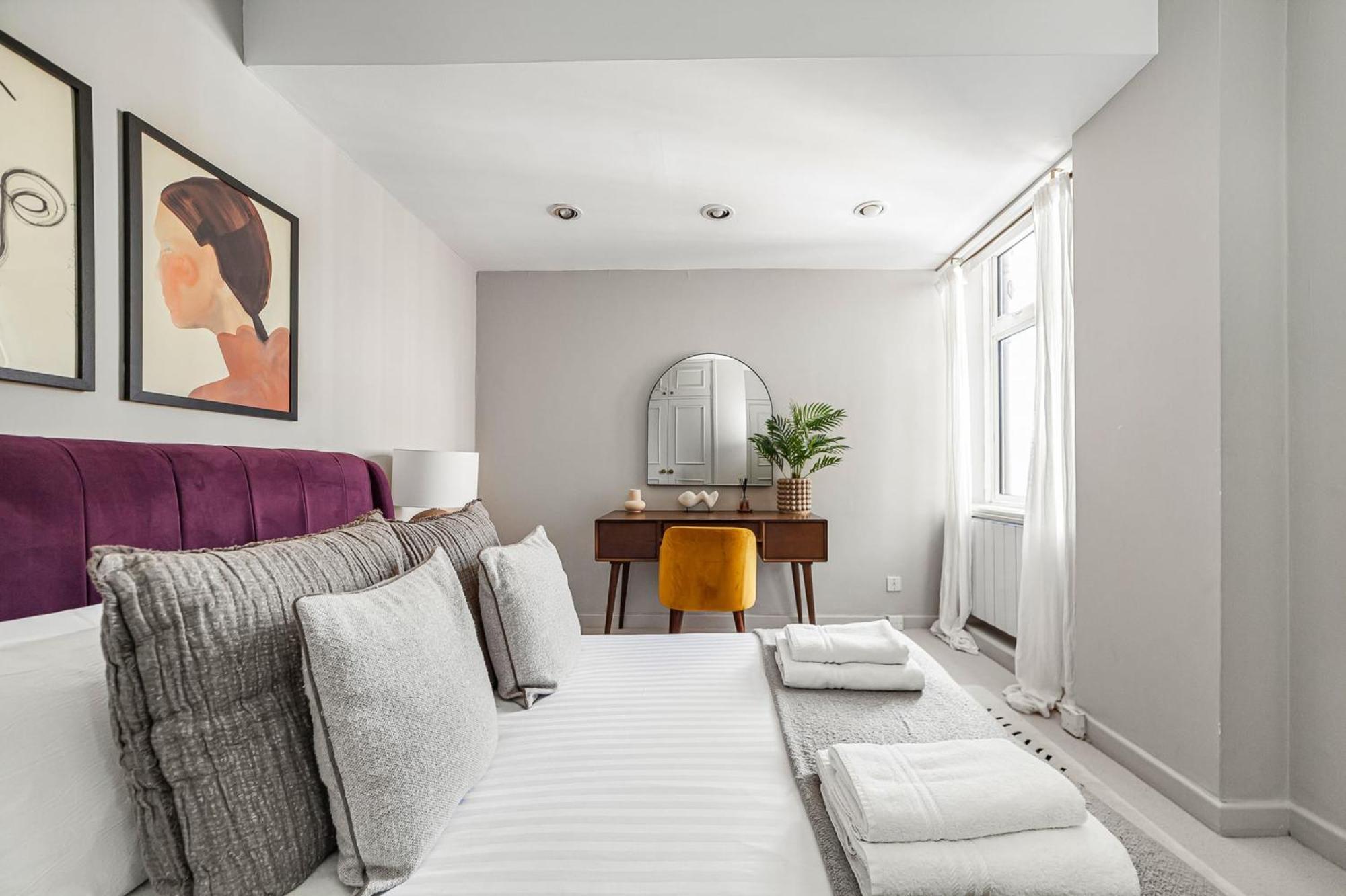 Chic Flat With Stunning Views Appartamento Londra